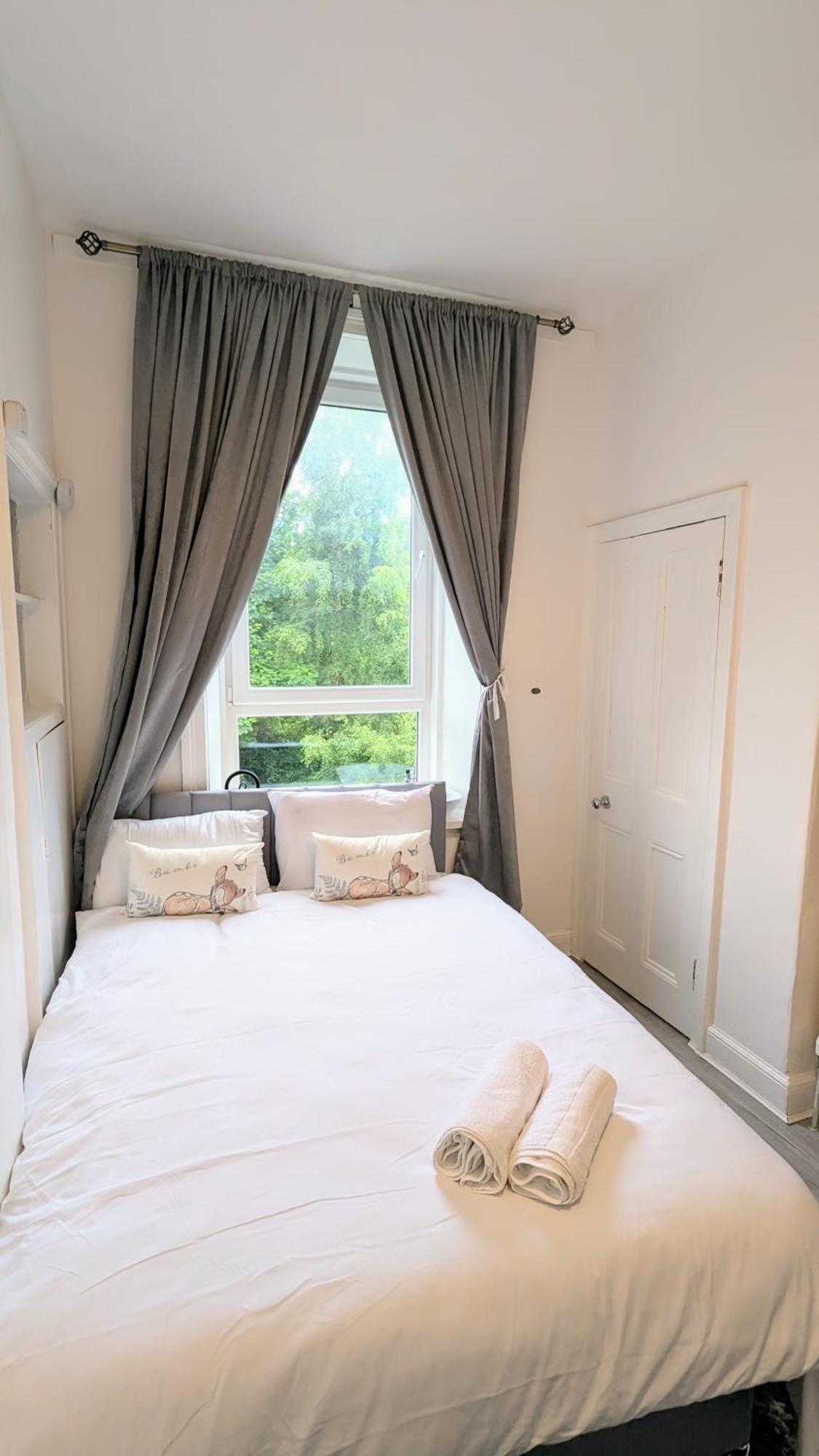 Edinburgh City Team Room Екстер'єр фото